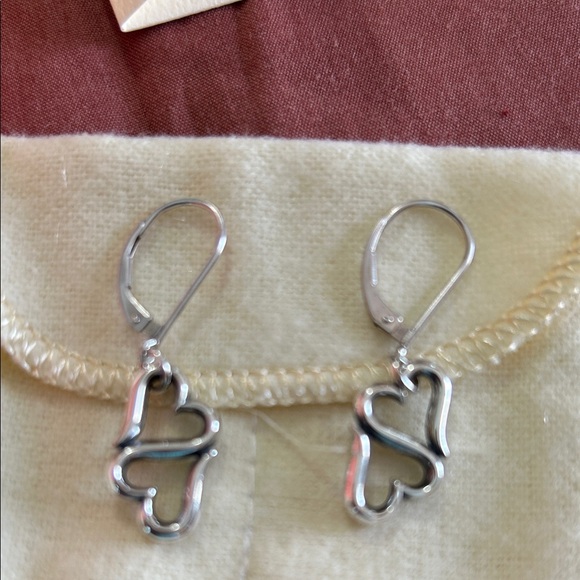 James Avery Retired Silver Heart Earrings - Picture 3 of 4